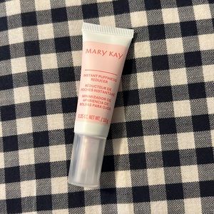 Mary Kay instant puffiness reducer